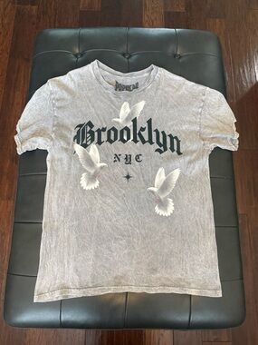 Popular poison Brooklyn NYC Graphic Short-Sleeve Tee - Light Gray